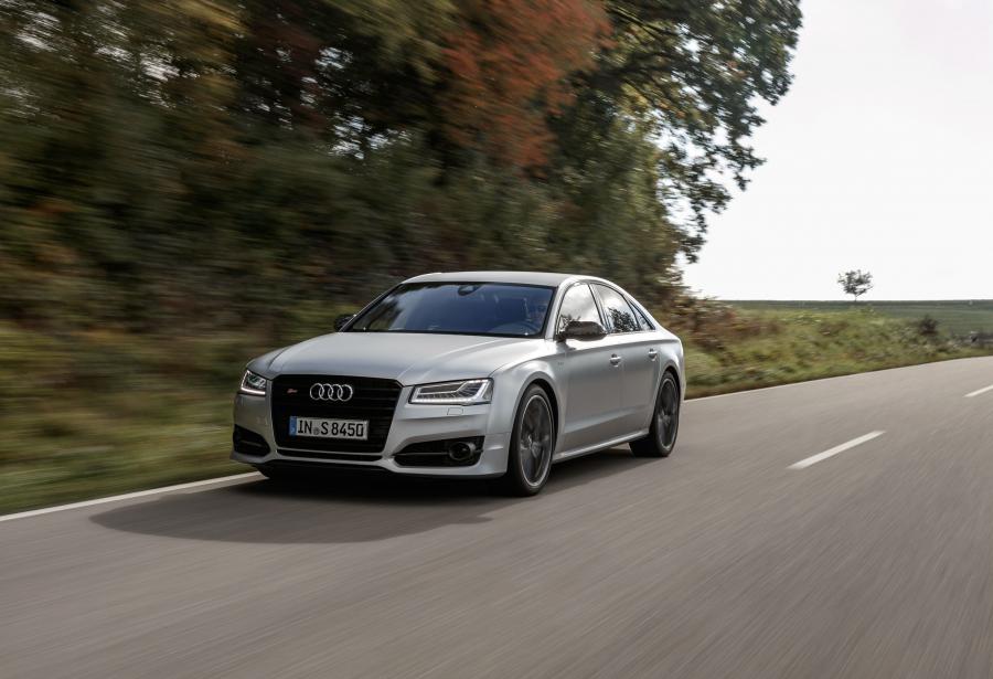  Audi S8 Plus (D4) 2015 года  (WW) (фото 5 из 47)